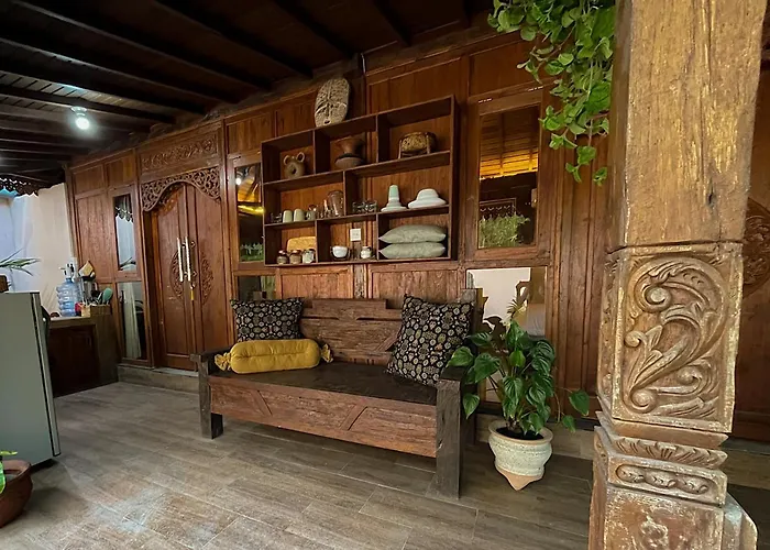 Casa Taru Villa *