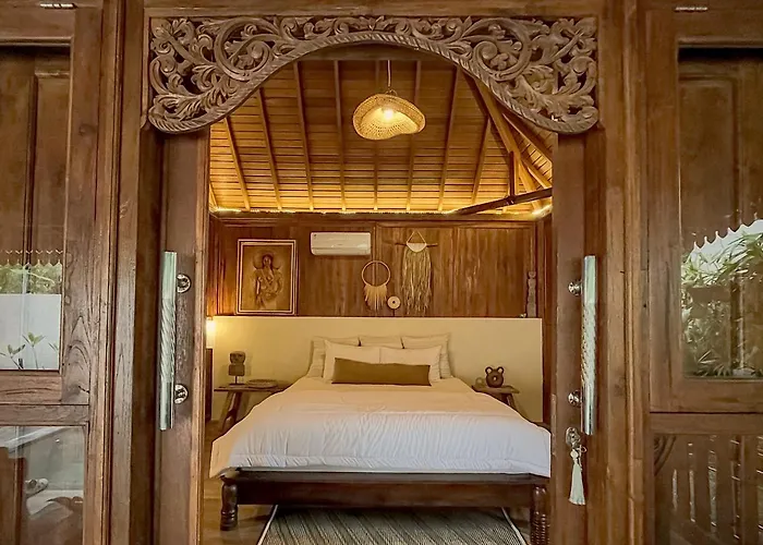 Casa Taru Villa *